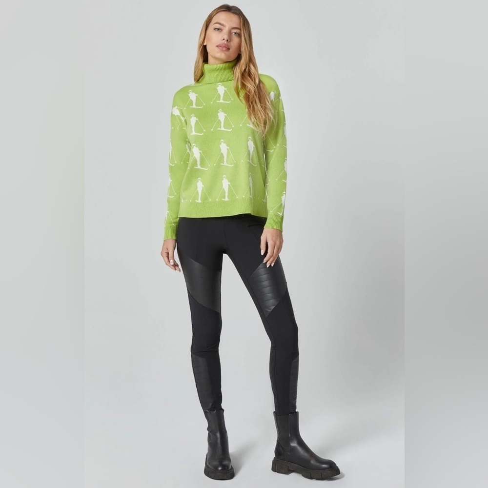 Alp n Rock xs “ will fit a small”Green Turtleneck Sweater